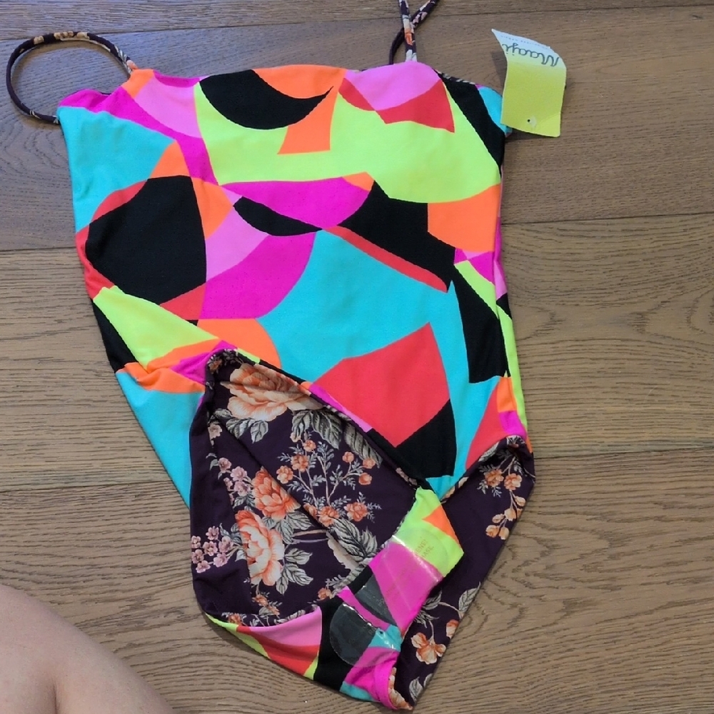 Maaji Floral And Neon Pattern One Piece Swimsuit - Purple and Pink Nwt